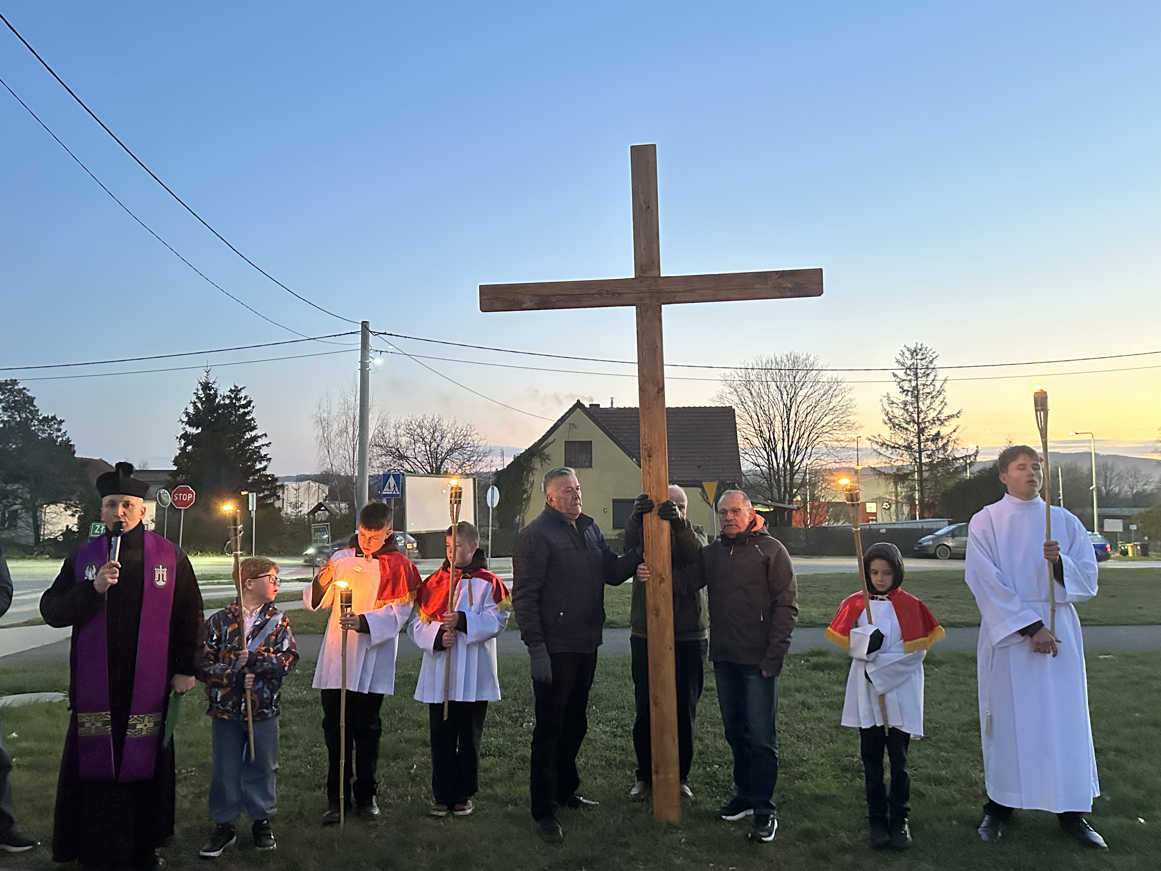 Droga Krzyżowa ulicami parafii